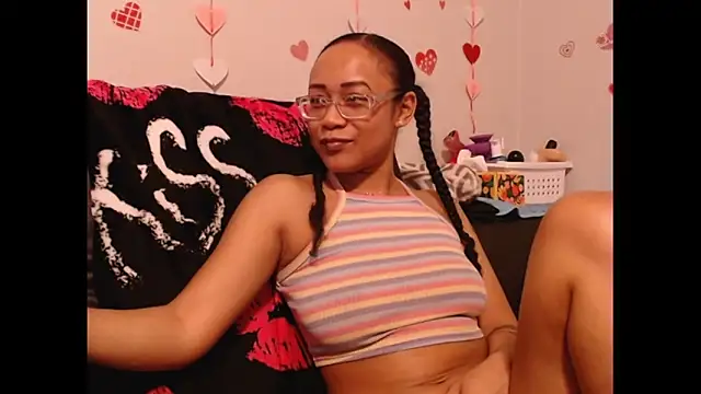 RylHoneyy online show from February 2026 06:19:02 AM