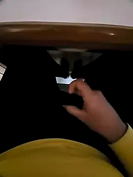 vansh1802 online show from January 2025 04:34:01 PM