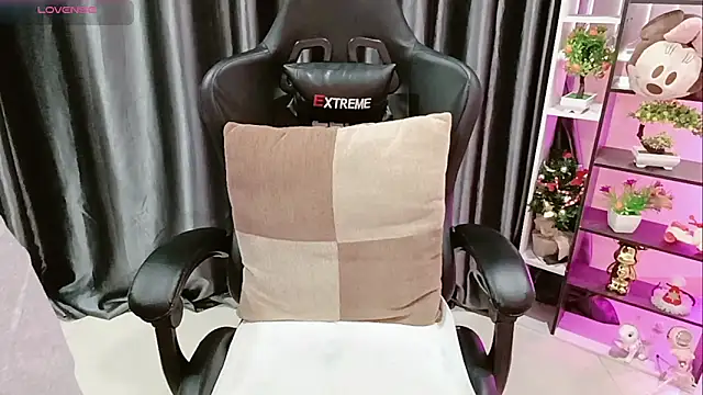 Yuki-yio online show from February 2026 01:21:01 AM