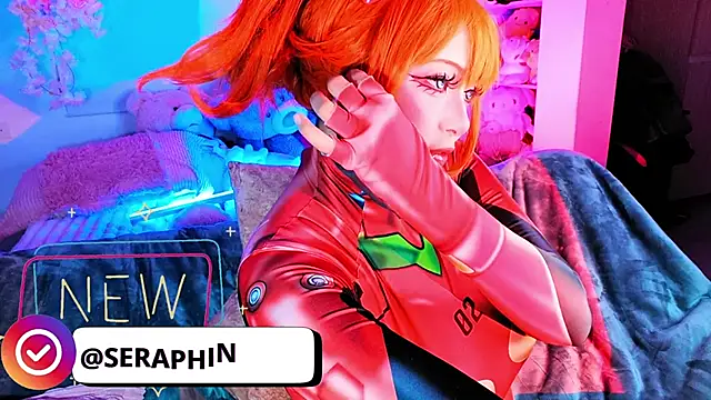 seraphine23 online show from March 2026 01:24:01 AM