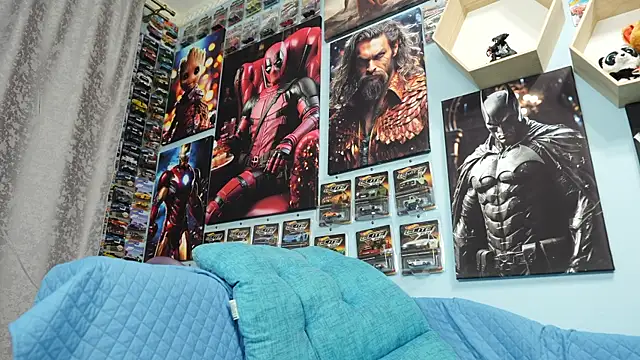 Muscle Bear online show from September 2025 04:18:01 PM