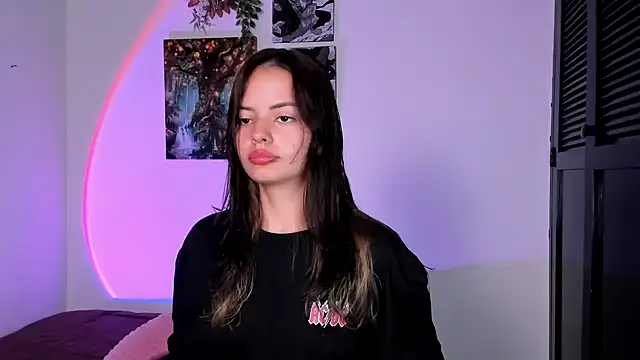 Abby Saenz01 online show from April 2026 04:04:01 PM