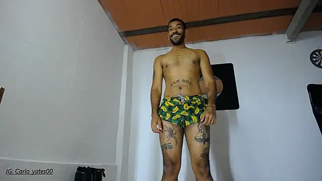 Snapshot of Carlo_yates chatting on March 2025 01:12:01 AM Carlo yates online show from March 2025 01:12:01 AM