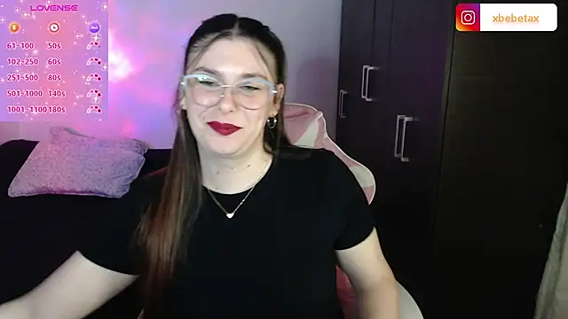 Snapshot of xxbbtaa chatting on December 2024 04:51:02 AM xxbbtaa online show from December 2024 04:51:02 AM