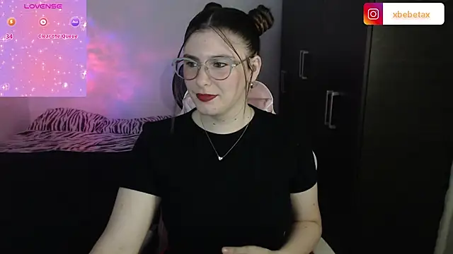 Snapshot of xxbbtaa chatting on January 2025 01:58:02 AM xxbbtaa online show from January 2025 01:58:02 AM