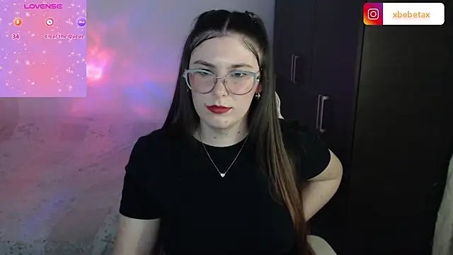 Snapshot of xxbbtaa chatting on January 2025 02:15:01 AM xxbbtaa online show from January 2025 02:15:01 AM