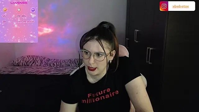 Snapshot of xxbbtaa chatting on February 2025 06:57:02 PM xxbbtaa online show from February 2025 06:57:02 PM