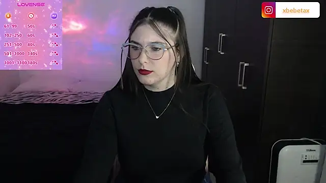 Snapshot of xxbbtaa chatting on March 2025 01:54:02 AM xxbbtaa online show from March 2025 01:54:02 AM