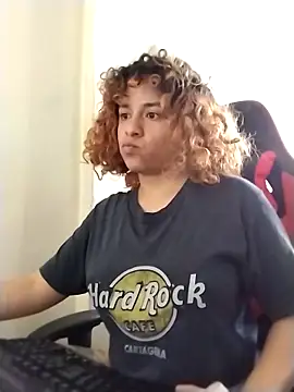 EmmaMelissa0521 online show from March 2026 05:02:01 PM