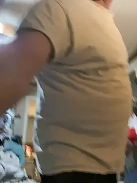 Snapshot of smokeymt420 chatting on January 2025 02:36:01 AM smokeymt420 online show from January 2025 02:36:01 AM