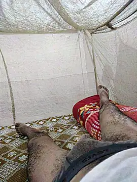 Snapshot of Kubera_The_Maharaj chatting on October 2025 05:35:02 PM Kubera The Maharaj online show from October 2025 05:35:02 PM