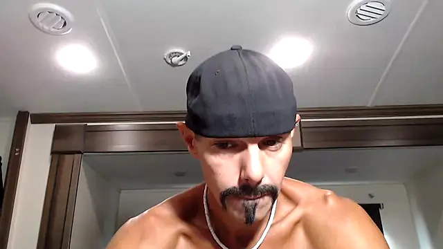 ThickD2C online show from November 2025 05:25:02 PM