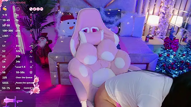 shanon- online show from December 2025 06:24:02 PM