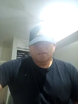 Snapshot of chicoguapo8 chatting on February 2025 04:40:01 AM chicoguapo8 online show from February 2025 04:40:01 AM
