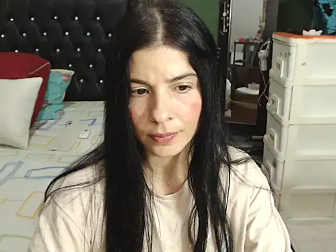 Estefani 32 online show from January 2025 09:47:02 PM