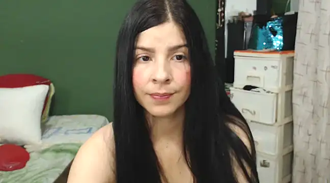 Estefani 32 online show from January 2025 06:10:01 PM