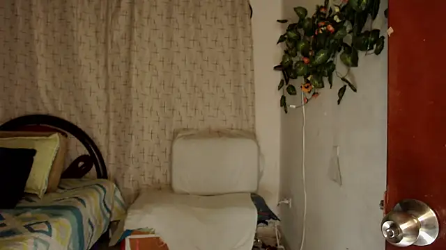 Estefani 32 online show from October 2025 08:24:02 PM