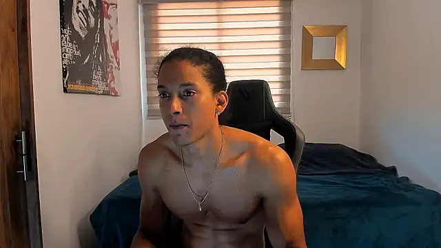 Liam V online show from December 2024 02:49:02 PM