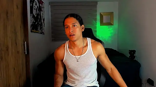 Liam V online show from January 2025 10:21:02 AM