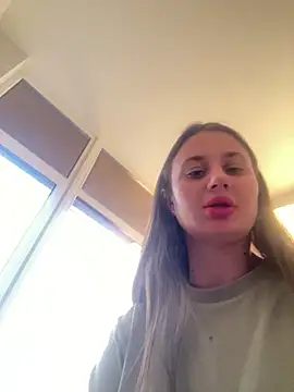 Snapshot of Flossy_Vettie chatting on February 2025 02:45:01 PM Flossy Vettie online show from February 2025 02:45:01 PM