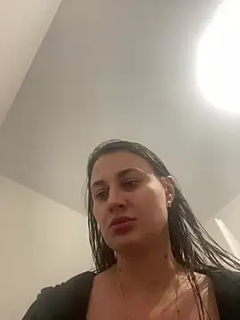 Snapshot of Flossy_Vettie chatting on February 2025 08:53:01 PM Flossy Vettie online show from February 2025 08:53:01 PM
