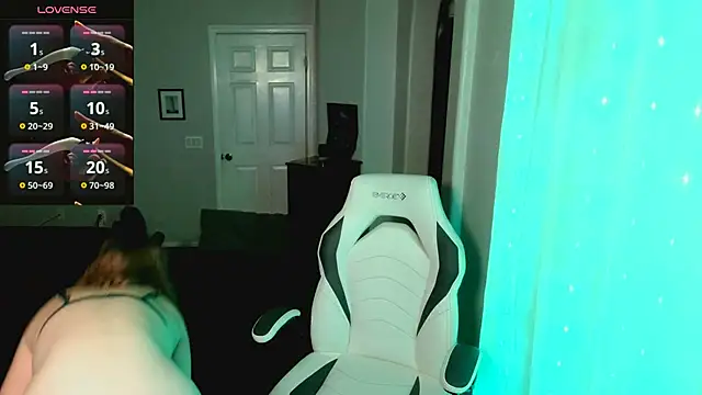 britteebee online show from November 2025 08:42:01 AM