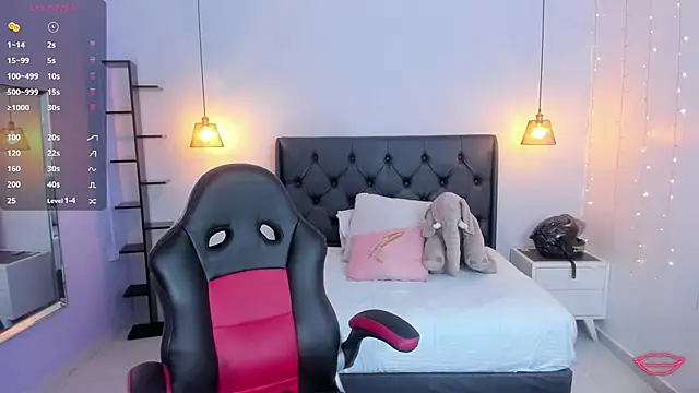 AMELIELEONE online show from January 2025 11:35:01 AM