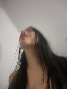 DulceLenns online show from January 2025 10:34:01 PM