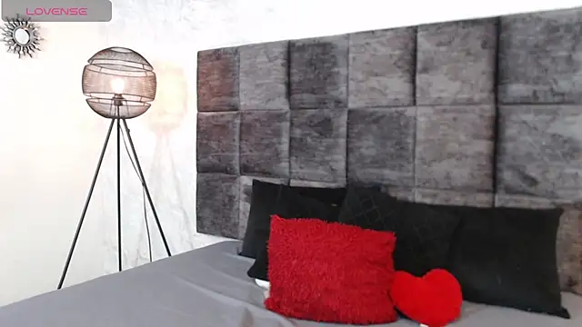 SusanRodriguez  online show from September 2025 10:14:01 PM