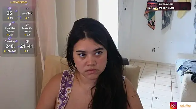 Snapshot of feluriana chatting on March 2025 08:23:02 PM feluriana online show from March 2025 08:23:02 PM