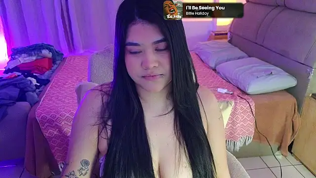feluriana online show from May 2026 12:27:01 AM