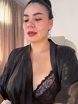 Snapshot of MeganDupont chatting on November 2025 01:23:01 PM MeganDupont online show from November 2025 01:23:01 PM