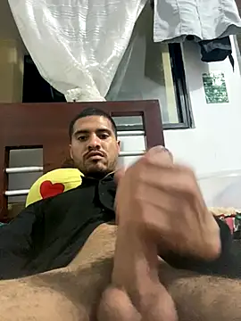 UpraisedSliver online show from November 2025 05:10:01 AM