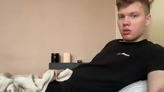 sexybooii6968 online show from September 2025 08:51:02 AM