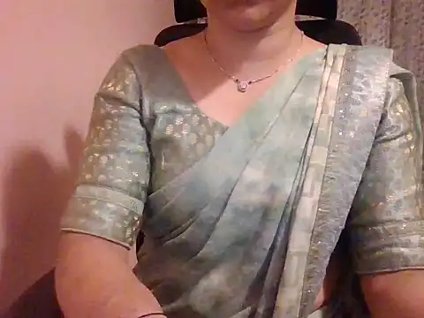 Pinky 4 online show from March 2025 05:54:01 PM