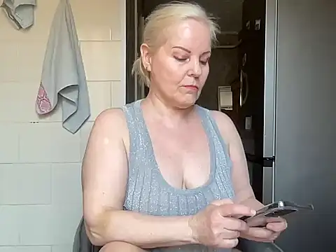 milaja online show from April 2026 12:42:01 PM