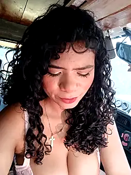 Simone Miller online show from December 2024 05:50:02 PM