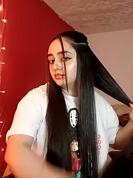 IvonneT online show from October 2025 01:06:01 AM