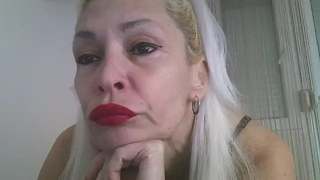 Snapshot of EvaaMina chatting on January 2025 03:35:02 PM EvaaMina online show from January 2025 03:35:02 PM