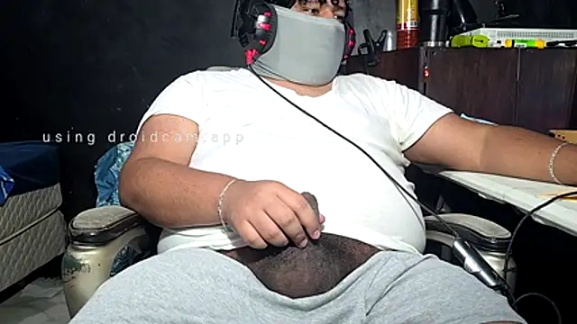 mikfgh50 online show from November 2025 05:18:01 AM