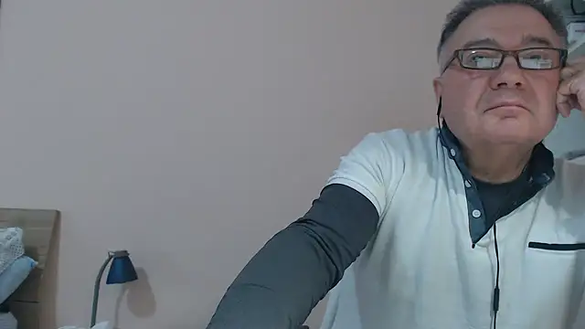 YOU6me online show from February 2025 11:42:02 AM