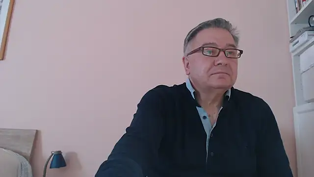 YOU6me online show from February 2025 11:11:01 AM