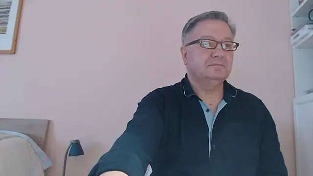 YOU6me online show from March 2025 12:01:02 PM