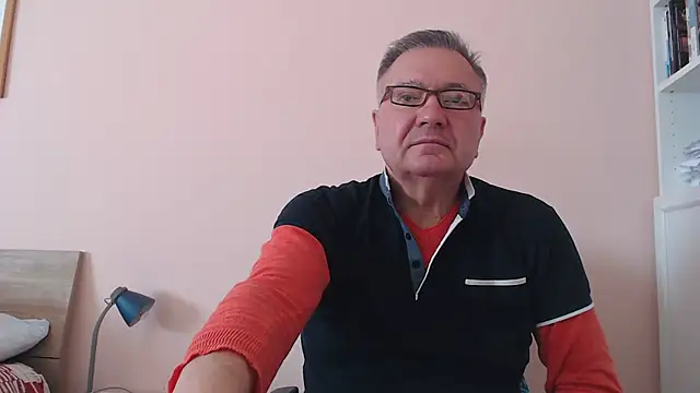 YOU6me online show from October 2025 07:51:02 AM