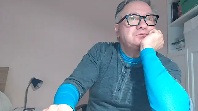 YOU6me online show from January 2026 09:00:02 AM