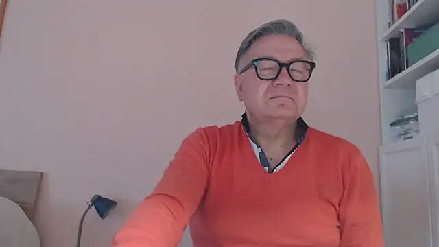 YOU6me online show from February 2026 08:55:02 AM