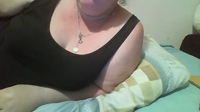 chubbypeach123 online show from September 2025 09:26:01 PM