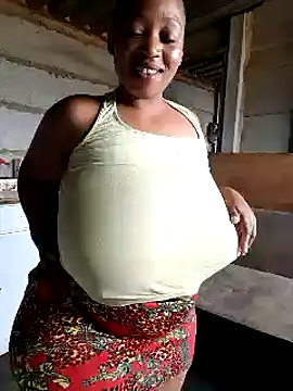 Snapshot of winterqueenx chatting on December 2024 09:25:02 AM winterqueenx online show from December 2024 09:25:02 AM