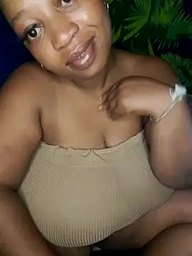 Snapshot of winterqueenx chatting on January 2025 11:14:02 PM winterqueenx online show from January 2025 11:14:02 PM