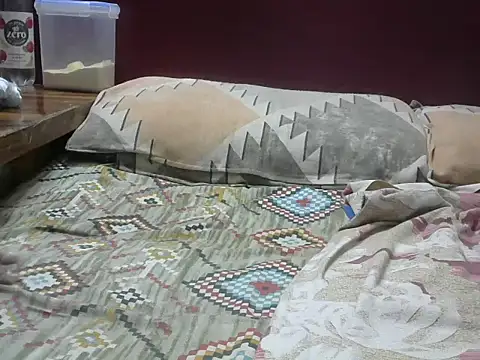 Snapshot of Bold-Radhika chatting on September 2025 07:10:01 AM Bold-Radhika online show from September 2025 07:10:01 AM